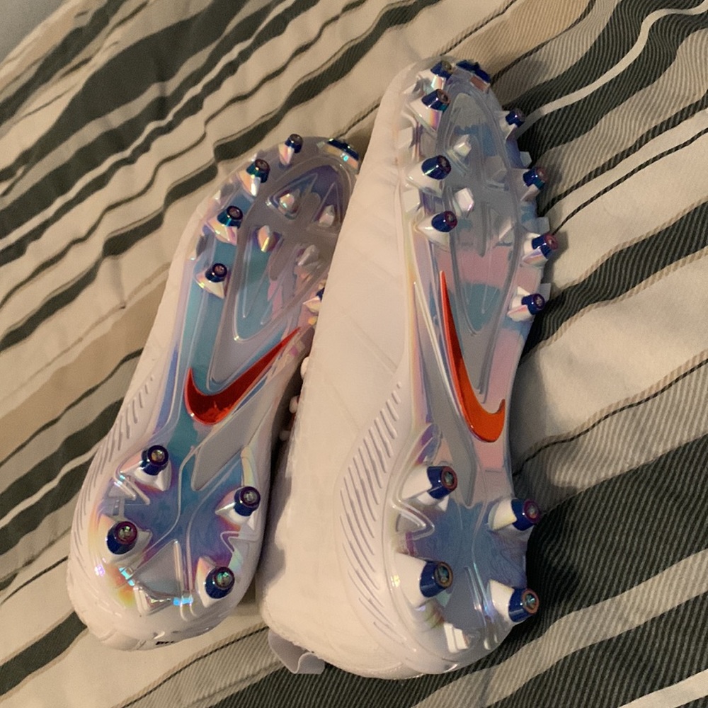 Florida Gators football cleats. Size 14 - Picture 4 of 4